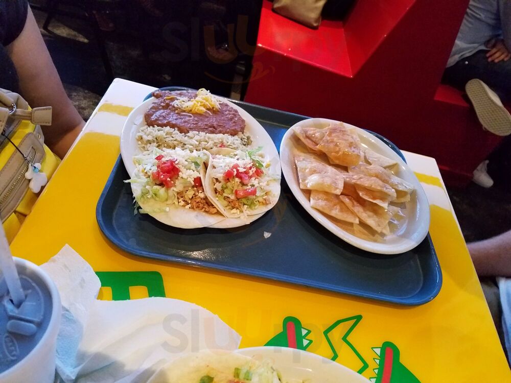 Fuzzy's Taco Shop