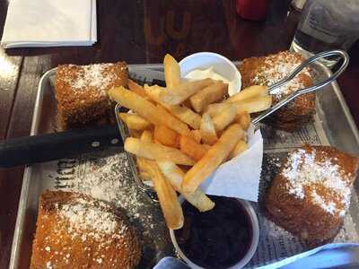 The Backyard Grub & Pub