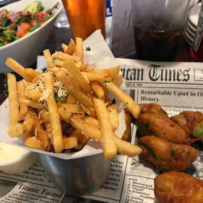 The Backyard Grub & Pub