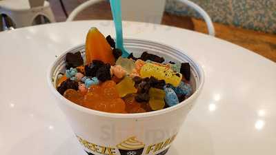 Freeze Frame Yogurt Shoppe