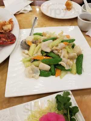 Fu Lam Moon Restaurant