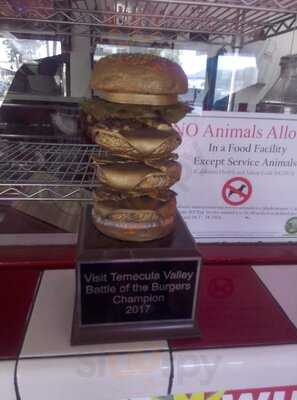 Mad Madeline's Grill