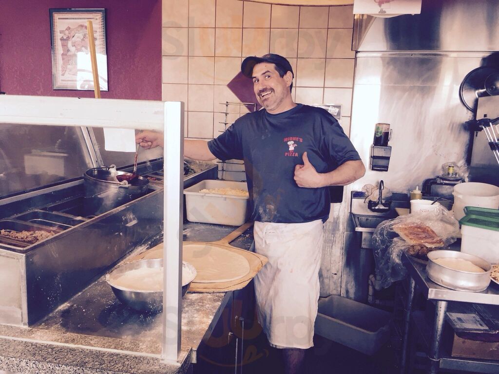 Mione's Pizza & Italian