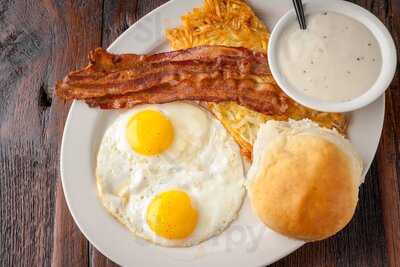 Jake's Burgers And Beer