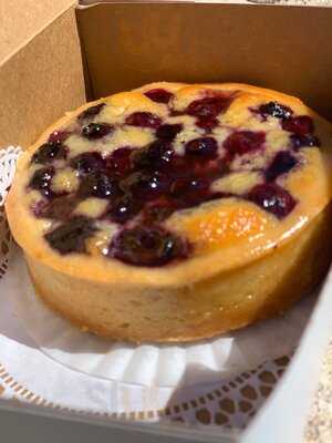 Les Petits Pleasures