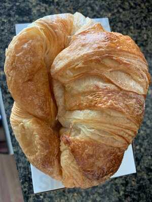 Les Petits Pleasures