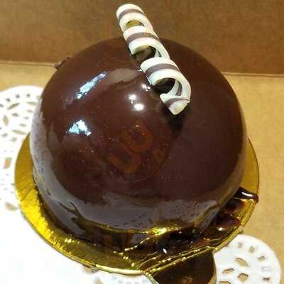 Les Petits Pleasures