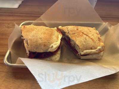 Arsenal Tap Room + Kitchen