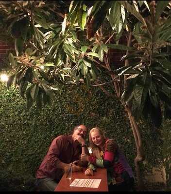 Arsenal Tap Room + Kitchen