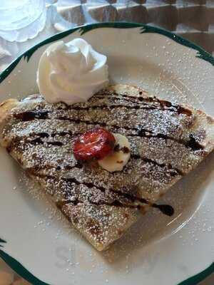Renee's Crepes And Cakes
