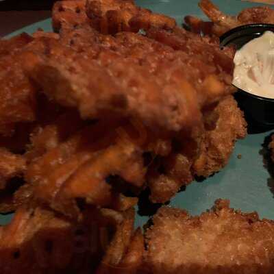 Larry's Main Entrance Restaurant