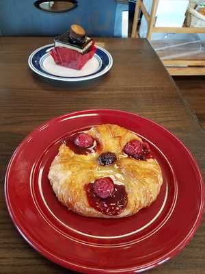 Irina's Gourmet Bakery