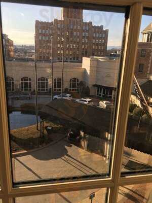 Roanoke Room At The Hotel Roanoke