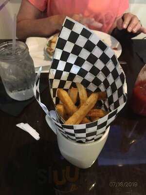 Scruboaks - Contemporary American Pub