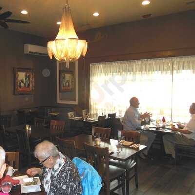 El-basha Restaurant & Bar