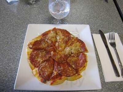 Santiam Wine & Bistro