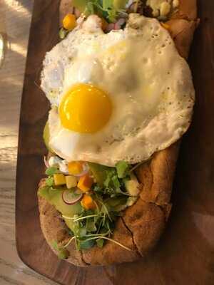 Ad Lib Craft Kitchen & Bar