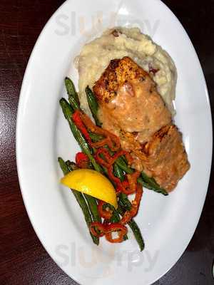 Strings Italian Cafe