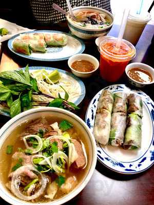 Mama Pho And Sandwichs Stockton Ca