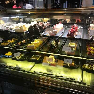 Sportman's Paradise Cafe