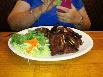 Sportman's Paradise Cafe