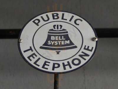 Route 66 Motorheads Bar And Grill, Museum And Entertainment Complex