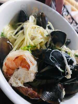 Scalessa's My Way Old School Italian Kitchen