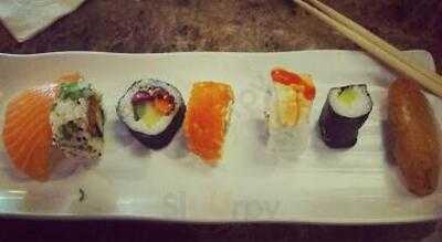 Kuma Sushi & Seafood Buffet