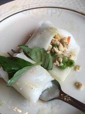 On Rice Thai Cuisine