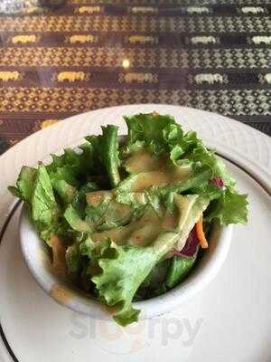 On Rice Thai Cuisine