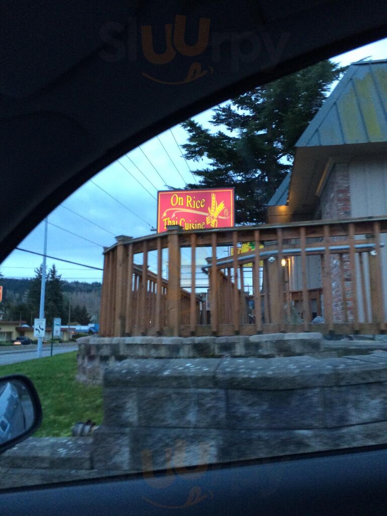 On Rice Thai Cuisine