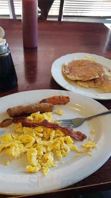 Garden Fresh Courthouse Cafe