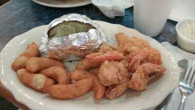 Harbor Inn Seafood