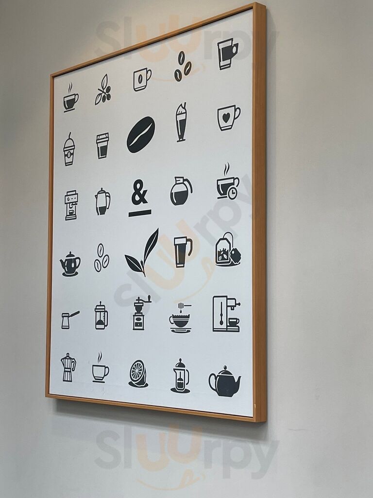 The Coffee Bean & Tea Leaf