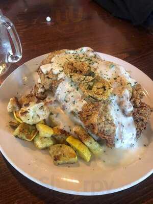 Tejas Kitchen Bar Patio