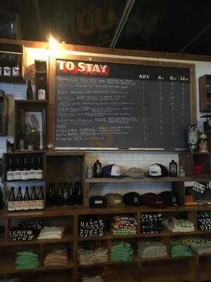 Oxbow Blending & Bottling Tasting Room