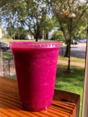 Well Fed Louisiana Juicery And Cafe