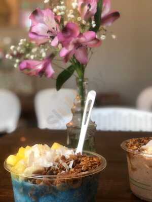 Well Fed Louisiana Juicery And Cafe