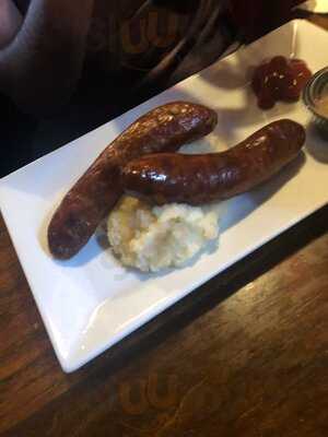 Kings Head British Pub