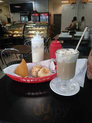 Casa Do Pao De Queijo