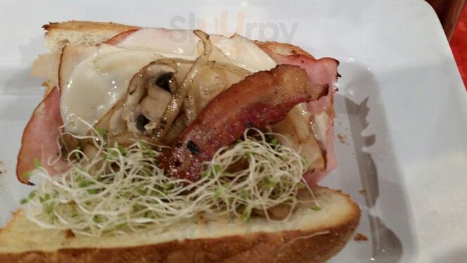 Mellow Mushroom Alpharetta - Milton