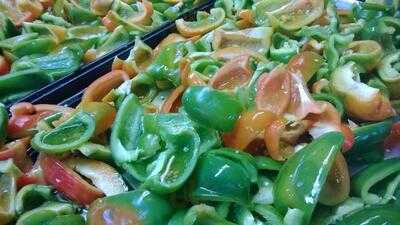 Maple Giant Grinder & Pizza