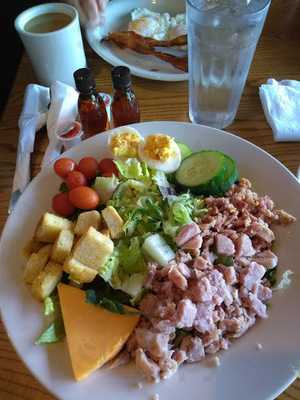 Cracker Barrel Old Country Store