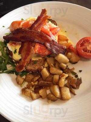 Zephyr On The Charles