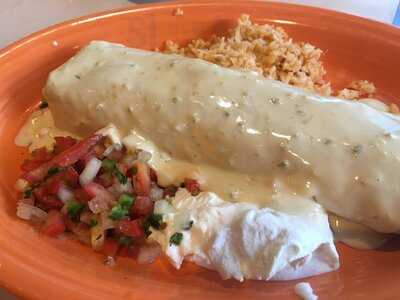 Dos Reales Mexican Restaurant