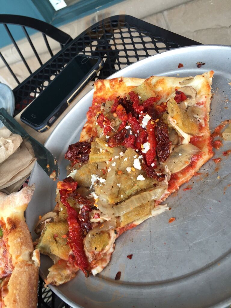 Romeo's New York Pizza