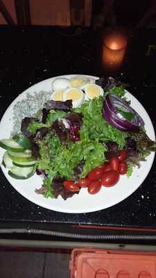 Magnolia's Bar And Grill