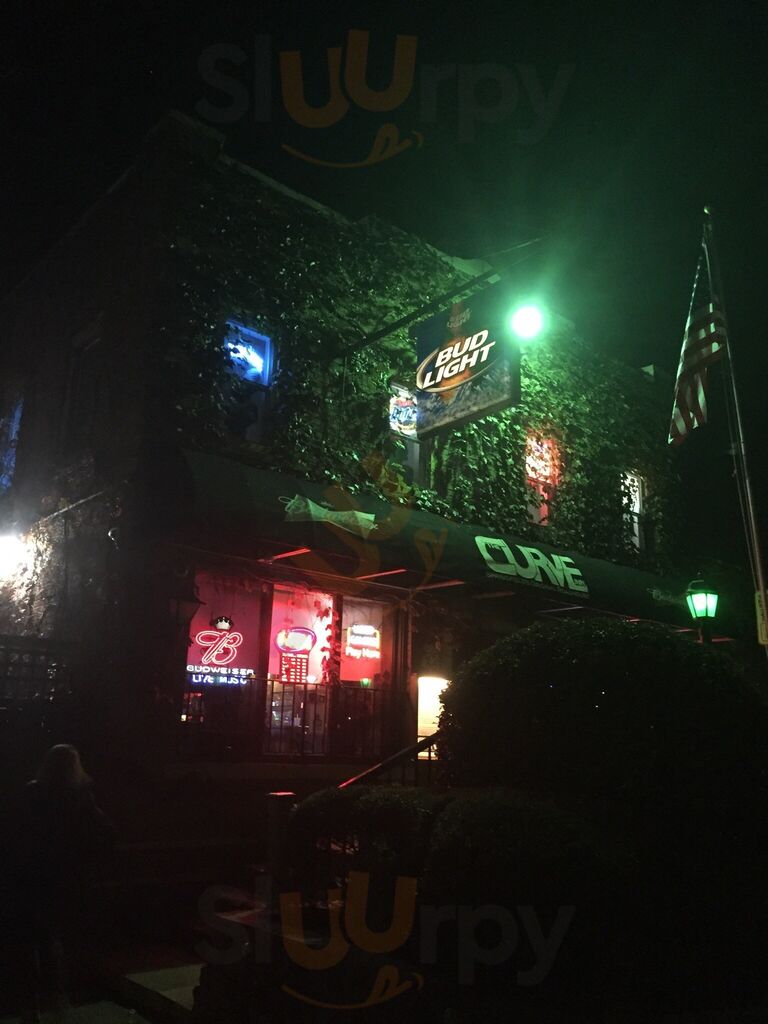 The Curve Inn