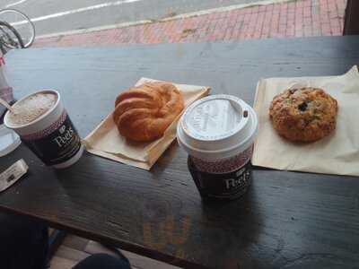Peet's Coffee & Tea