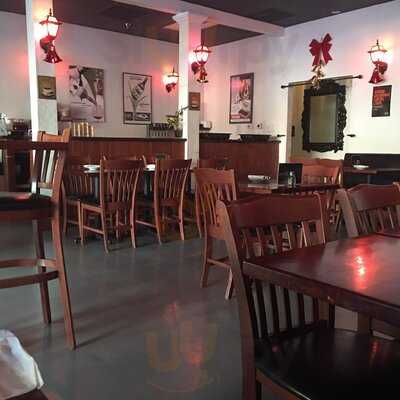 El Criollo Bar & Grill